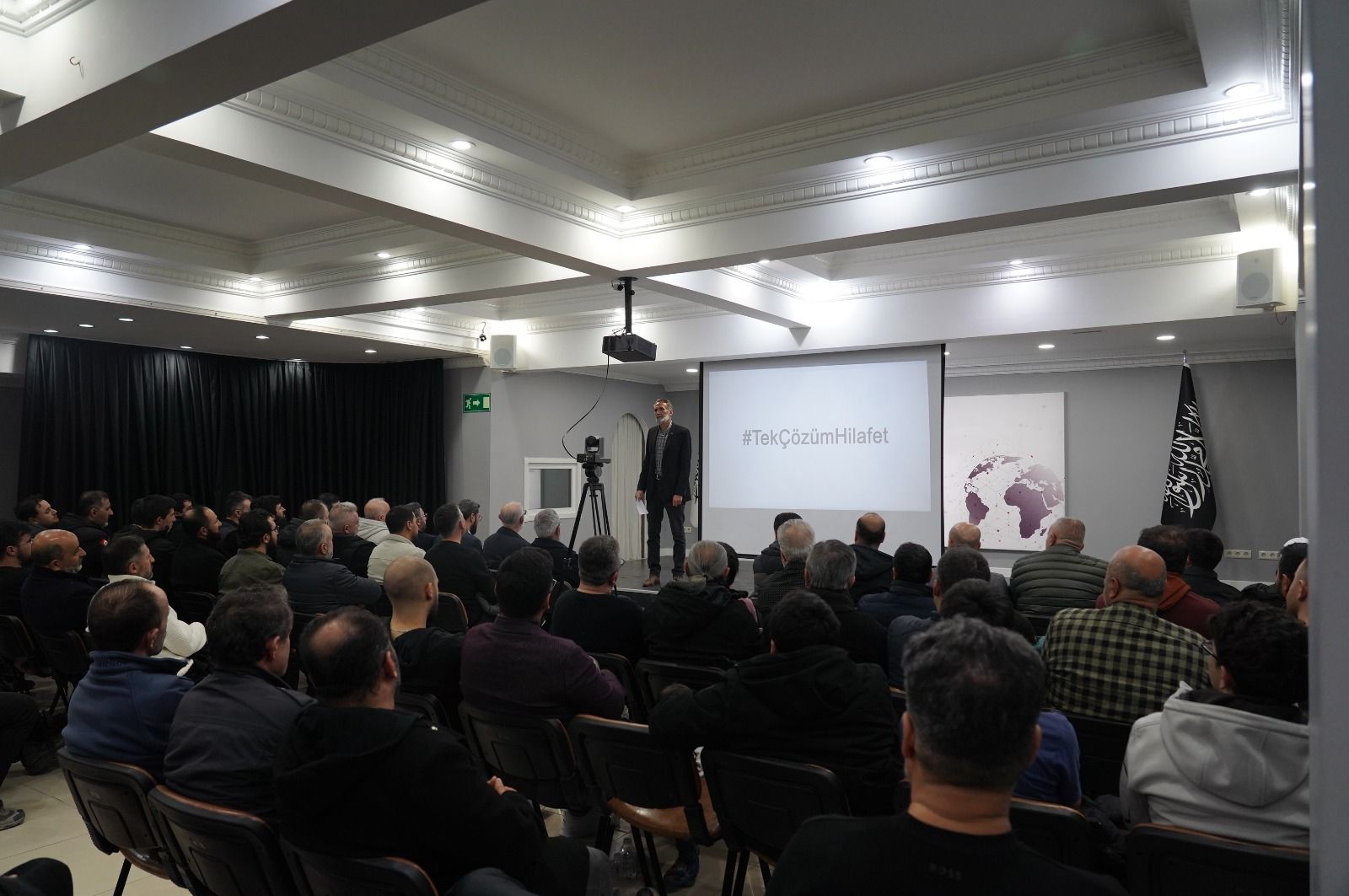 Click to enlarge image 01_Ankara_1.jpg