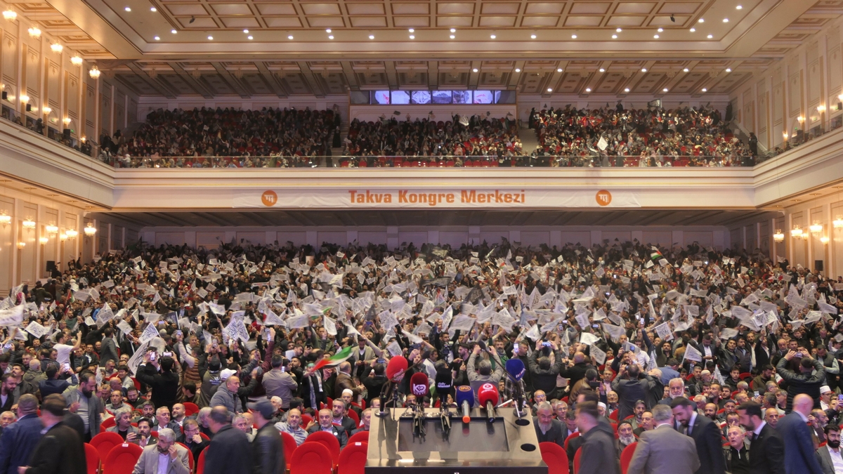 Click to enlarge image 250503_Turkiye_The_Great_Gaza_Conference_01.jpg